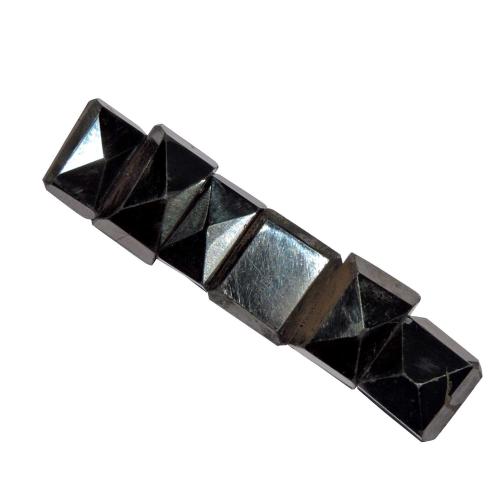 Avika Natural Magnetite stone(Pack of 1 Pc.)